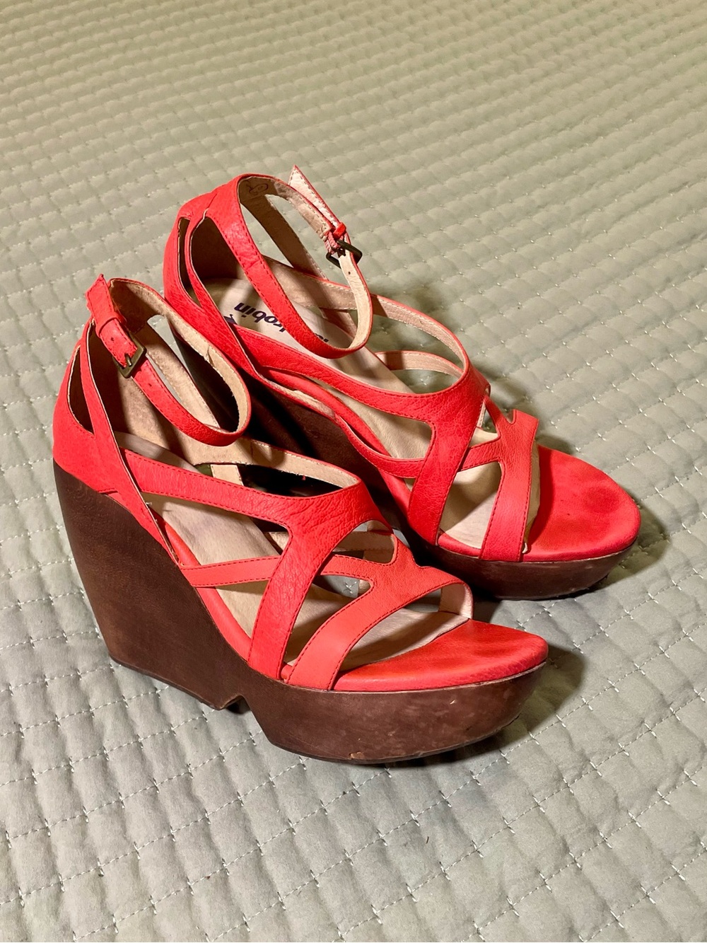 Women's Red Strappy Wedge Sandals - farlylrobin